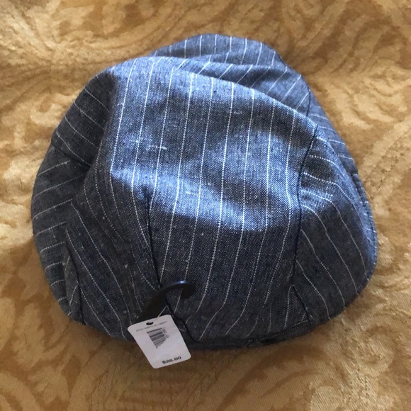 Levi’s Grey W/White Stripes Cap / L/XL / Authentic / New Never Worn / NWT - Picture 3 of 5